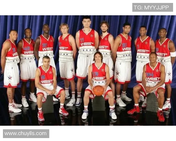 艾佛森与姚明的传奇对决：篮球场上的两种风格与文化碰撞