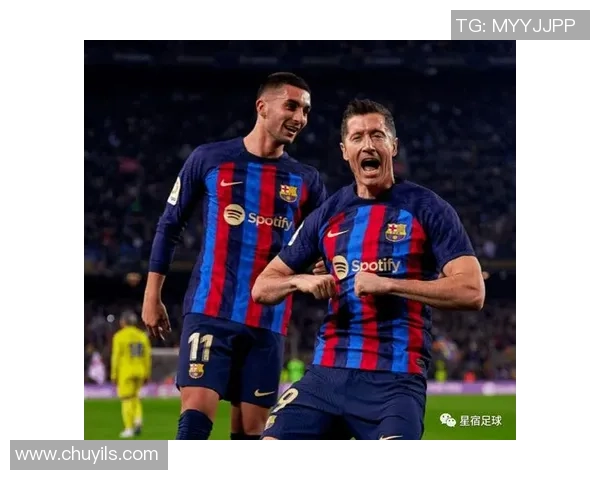 德甲激战巴萨与波尔图握手言和帽子戏法引发争议判罚热议